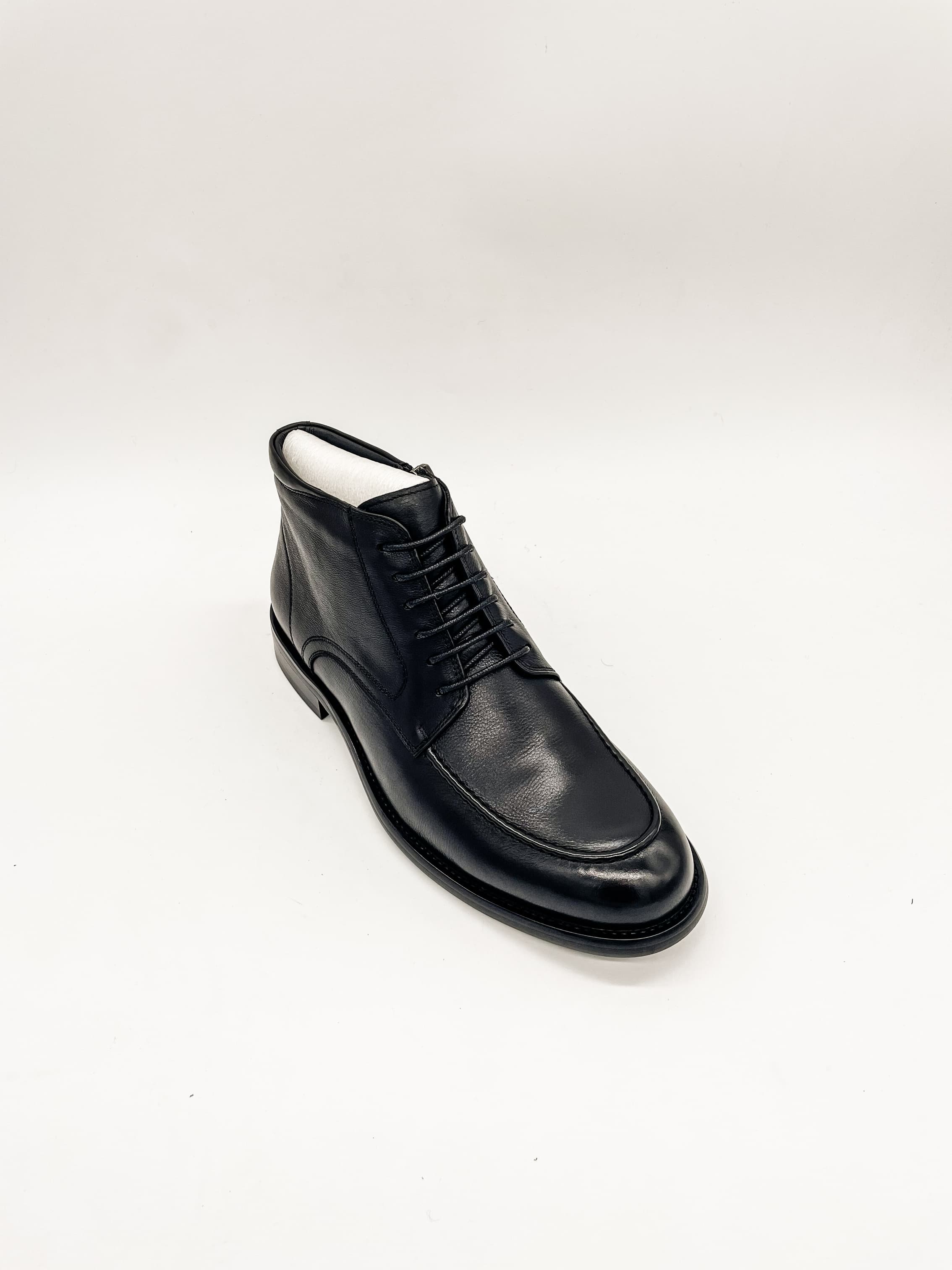 Ботинки муж. "VITACCI" M1022607 (черный,кожа)